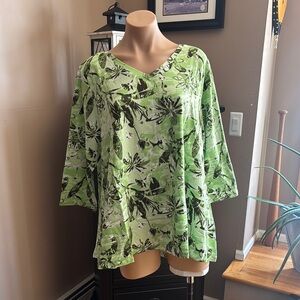 Denim & Co QVC Printed V-Neck 3/4 Sleeve Swing Top XL Green Abstract